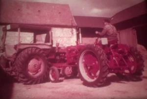 16mm Werbefilm - Kléber-Colombes Tracsol Reifen für Traktoren - F 1950 - Farbe - Bild 1 von 8