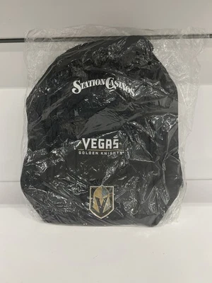 Mochila preta Vegas Golden Knights hóquei muito bom estado e cassinos estação local nova na embalagem - Imagem 1 de 4