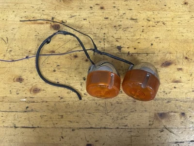 HARLEY-DAVIDSON (2) CROMO CON LENTE ÁMBAR INTERMITENTES HD-1 DP 85 Foto 1 de 4