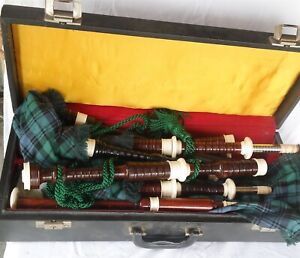 Vtg Bagpipes W/ extra chanter (READ)