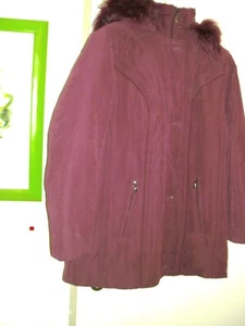 Anorak Winterjacke mit Kapuze *NEU* - Bild 1 von 3