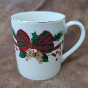 Weihnachten Kaffeebecher Tasse Weinstocks Holiday Tidings Broadway Emporium Japan - Bild 1 von 6