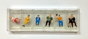 VINTAGE BACHMANN PLASTICVILLE 1/87 HO SCALE SITTING PEOPLE 7 FIGURES # 42331 F/S - Picture 1 of 11