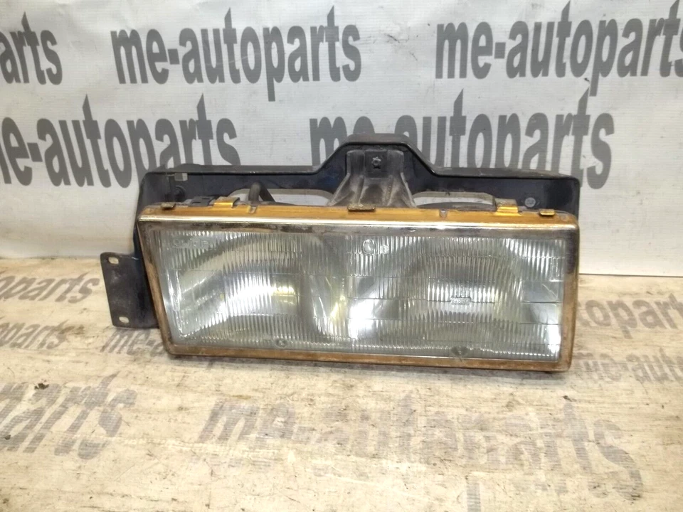 89-90 CADILLAC DEVILLE FLEETWOOD FARO CONDUCTOR IZQUIERDO FARO LUZ FARO Foto 1 de 4