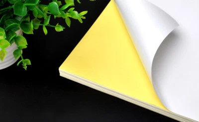 Feuille Papier laqué Autocollante A4 Multi usages timbres (non prédécoupé) - Photo 1/2