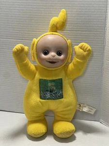 Muñeca Teletubbie parlante amarilla Laa-Laa 2003 de colección de Ragdolls probada funciona - Imagen 1 de 11
