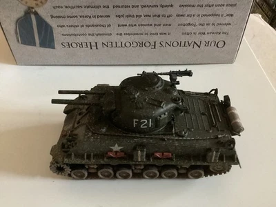 CORGI KOREA WAR M48A3E8 Sherman Tank Flamethrower -1/50 FORGOTTEN HEROES - Immagine 1 di 4