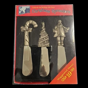 Innovage 2004 Christmas Spreader Set Santa Tree Candy Cane Stainless Steel Blade - Picture 1 of 4