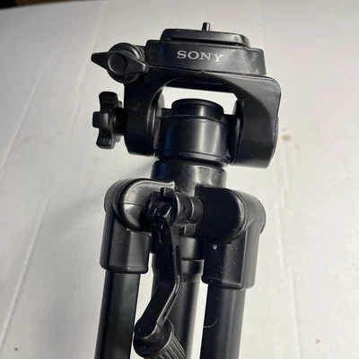 Trípode para cámara de video Sony VCT-R640 patas ajustables Foto 1 de 4