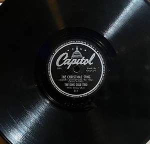 78 rpm King Cole Trio Capital 311 THE CHRISTMAS SONG in E - Picture 1 of 2