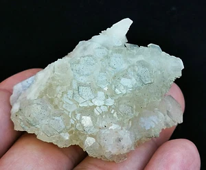 Nuevo hallazgo natural “forma de torre” columna mineral de calcita espécimen/China - Imagen 1 de 12