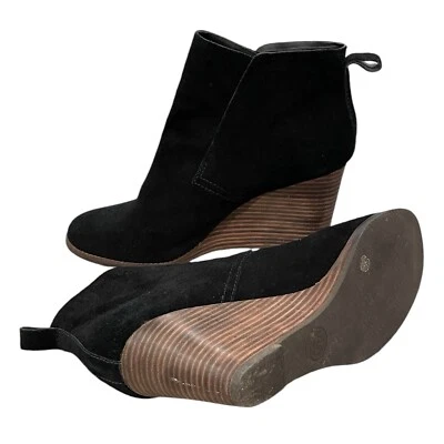 Lucky Brand Mujer 10 Yameena Botín Botín Cuña Pull On Negro Gamuza Engrasada Foto 1 de 4