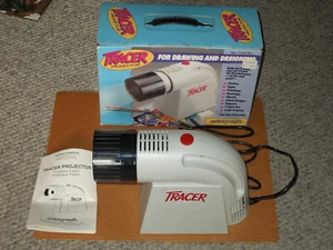 Artograph 225-360 Tracer Projector and Enlarger - Made in U.S. in 1994 - Picture 1 of 7