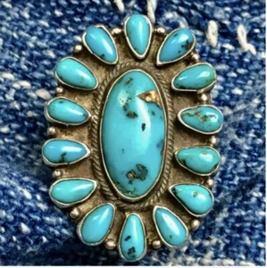 1920s Best Zuni Petit Point Cluster Neon Blue Turquoise Gem Caliber Silver Ring - Foto 1 di 4