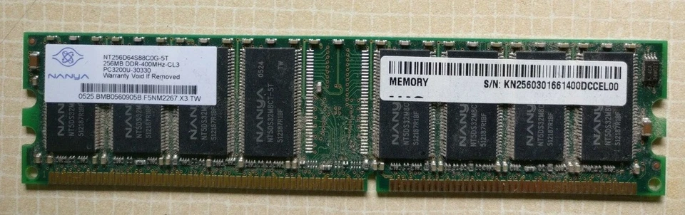 NANYA NT256D64S88COG-5T   256MB RAM MEMORY  DDR 400MHz CL3 PC3200U-30330 - Image 1 of 1