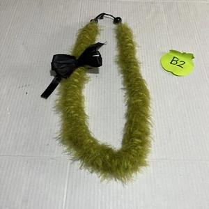 Green Graduation Eyelash Lei Hawaiian Grad Accessory Handmade - Picture 1 of 5