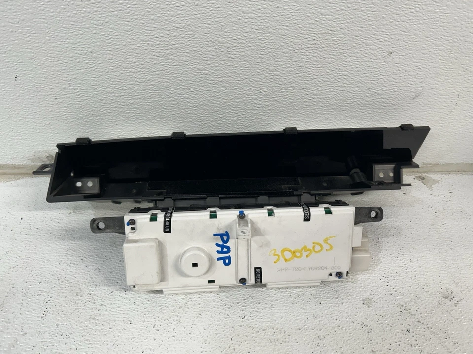 2005-2006 Toyota Prius speedometer cluster gauge panel oem 83800-47180 - Image 1 of 4