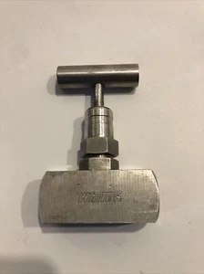 Whitey SS-5PDF8 Bonnet Needle Valve, 1/2 Npt - Picture 1 of 4