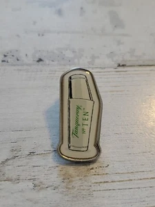 Tanqueray Gin No. 10 Collectible Alcohol Liquor Pin Zr - Picture 1 of 3