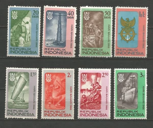 Rep Indonesien 1966 Marine National Y&TN°476/483 8 Marken ungestempelt /T5392 - Bild 1 von 1