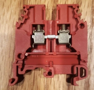 Qty: 3  EntreLec 5116 M4/6 4mm Red Terminal Block - Picture 1 of 2