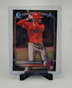 2025 Bowman Hayden Alvarez #BCP-12 1st Bowman Chrome Reptilian LA Angels - Picture 1 of 2