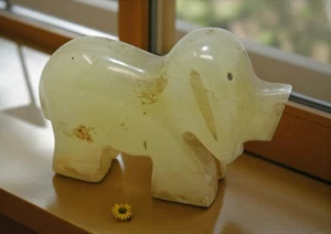 Vintage Semi Precious Agate Stone Small Dog Figurine Original Old Hand Carved - Picture 1 of 7