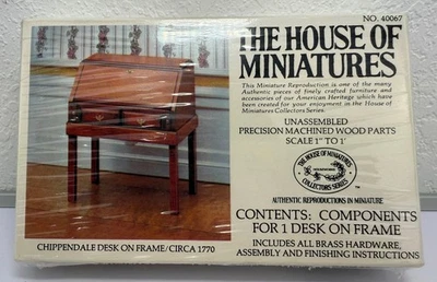 The House of Miniatures #40067 "Escritorio Chippendale sobre marco / Circa 1770. Nuevo Foto 1 de 3