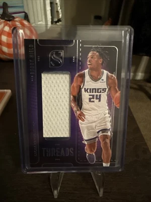 Silhueta Panini 2024-25 - Threads Buddy Hield #THR-BUD (MEM) - Imagem 1 de 3