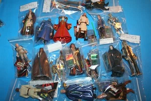 EP de Star Wars 1999 1 FIGURA COMPLETA DE DARTH MAUL ANAKIN PADME ARMA SUELTA HASBRO - Imagen 1 de 52