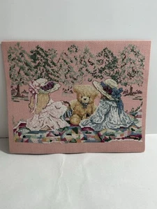 Vintage kleines Mädchen mit Teddy Kreuzstich ohne Rahmen - Bild 1 von 9