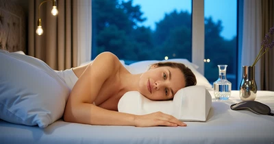 Premium Beauty Sleep Yaşlanma Karşıtı ve Kırışıklık Önleyici Yastık %100 İpek - Image 1 of 4