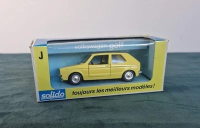 Ancienne Petite voiture métal Solido VW Golf MK1 Jaune N° 19 Boite refperso337 - Photo 1/4