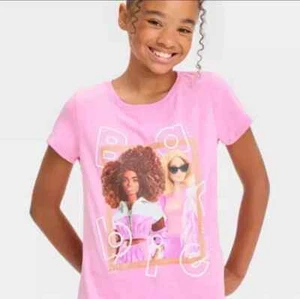 Barbie Short Sleeve Girls Graphic T-Shirt Size Large Pink - NWT - Picture 1 of 2