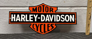 Harley Davidson motocycles panneau découpé concessionnaire service gazole garage