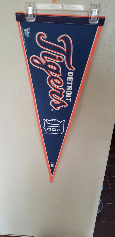 DETROIT TIGERS BASEBALL MLB VINTAGE FELT PENNANT 03/26/22 - Image 1 of 1