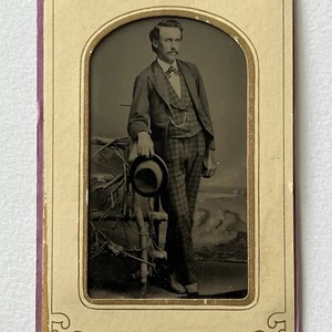 Fotografía antigua tipo tinte muy guapo de moda joven ID Lee Pomeroy OH - Imagen 1 de 10