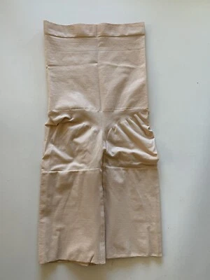 ¡NUEVO! Pantalones Cortos Spanx Talla L Higher Power Shaper Cintura Alta Sin Costuras Desnudo 6" Foto 1 de 3