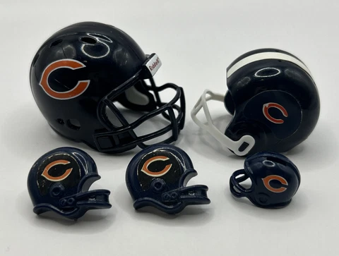 Lot of 3 Mini Gumball Helmets Chicago Bears and  2 Vintage Push Pins Cover