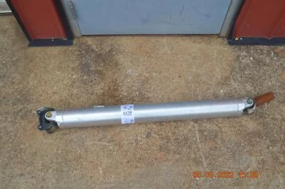 GMC YUKON 2021-2022 6,2 L 4x4 eje de transmisión trasero hélice OEM Foto 1 de 4