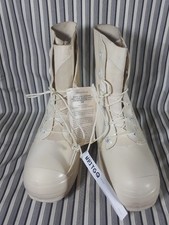 white mickey mouse boots bata