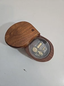 De colección P&I Woodcrafter Reuge, caja de música Music Mate, movimiento musical suizo. - Imagen 1 de 7