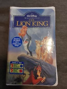 Disney Masterpiece "The Lion King" VHS Clam Shell New & Sealed - Picture 1 of 3