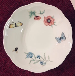 Lenox Butterfly Meadow 6 3/4” Fruit Bowl Scallop Rim - Picture 1 of 3