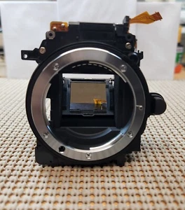 Nikon D7000 * Mirror Box Shell * 1F999-106-1 - Bild 1 von 4