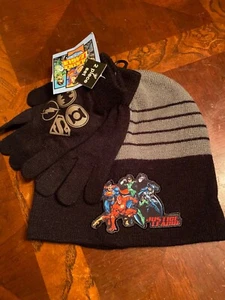 Brand new Boys Justice League super Hero, Batman Knit Hat Beanie And Glove Set  - Picture 1 of 3