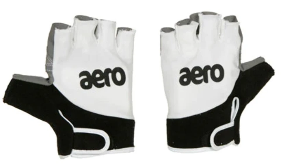 Aero Fielding Cricket Practice Glove - Image 1 of 1