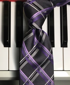 PRONTO UOMO - COUTURE / Lilac & Lavender, Platinum & Pewter Gray Plaid Silk Tie - Picture 1 of 10
