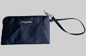 BAGGALLINI Nylon RFID Zip Wallet / Wristlet - Blue - NEW +FAST SHIP - Picture 1 of 6