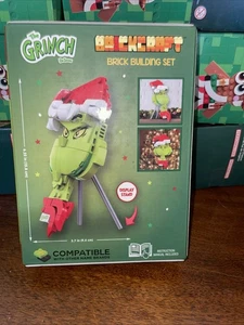 The Grinch BrickCraft Brick Building Set 141 Piece Christmas Decoration (Grinch) - Picture 1 of 1